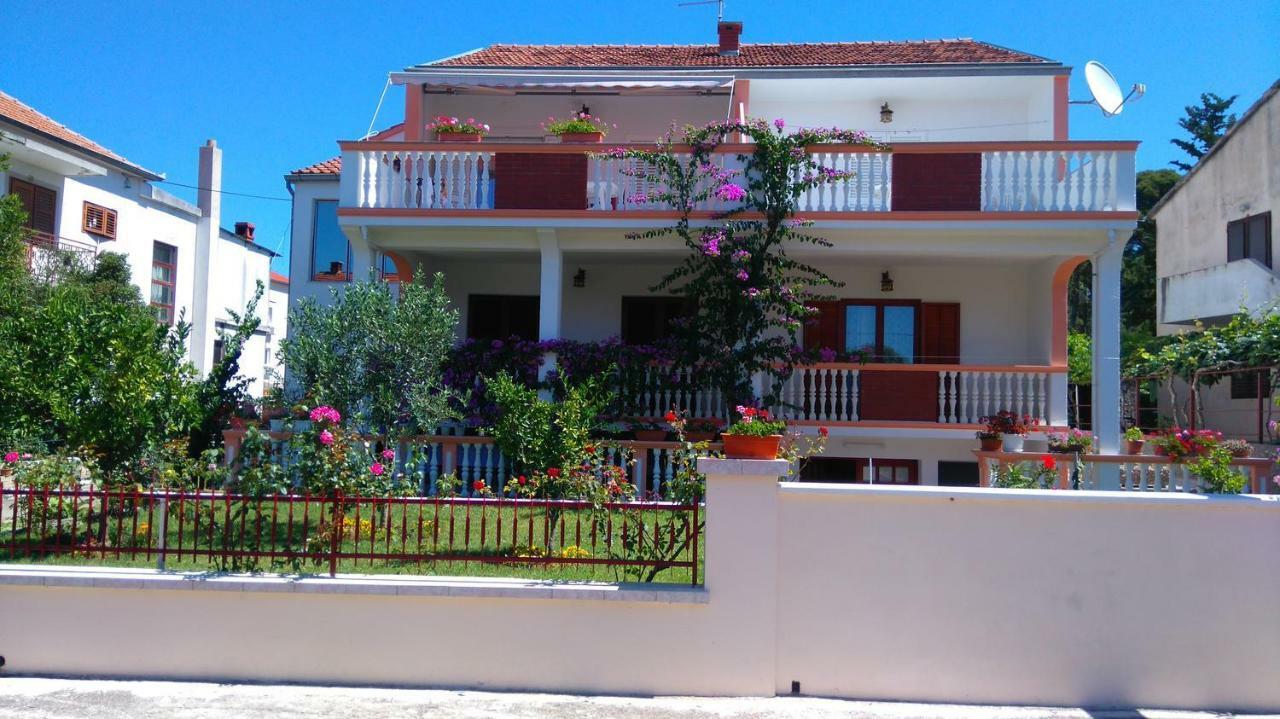 Apartmani Nimcevic Biograd Na Moru Εξωτερικό φωτογραφία
