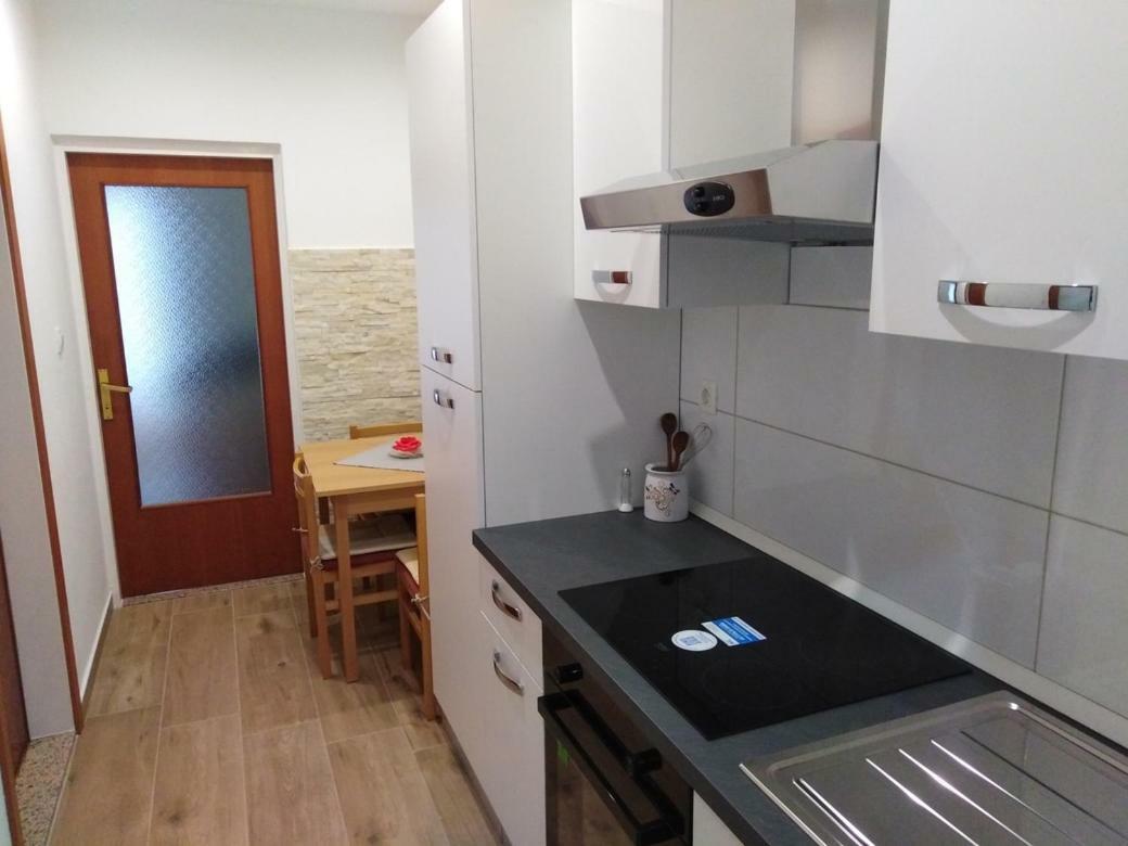 Apartmani Nimcevic Biograd Na Moru Εξωτερικό φωτογραφία