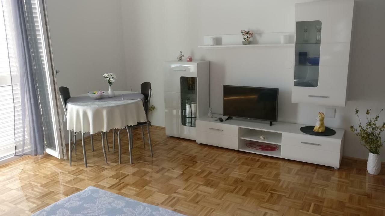 Apartmani Nimcevic Biograd Na Moru Εξωτερικό φωτογραφία