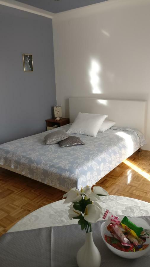 Apartmani Nimcevic Biograd Na Moru Εξωτερικό φωτογραφία