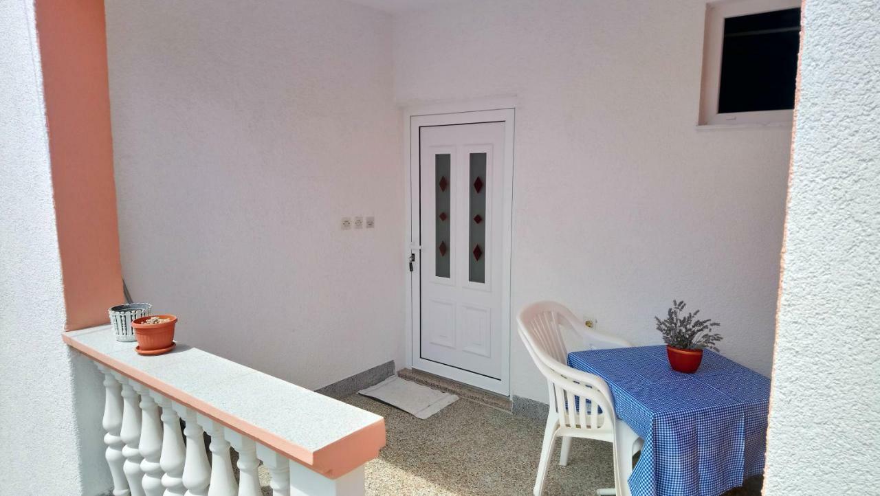 Apartmani Nimcevic Biograd Na Moru Εξωτερικό φωτογραφία